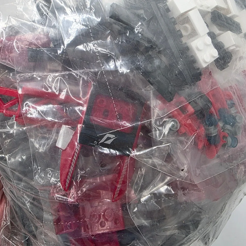 Mega Bloks Need for Speed Audi R8 Building Set Construction Toy Red Black White